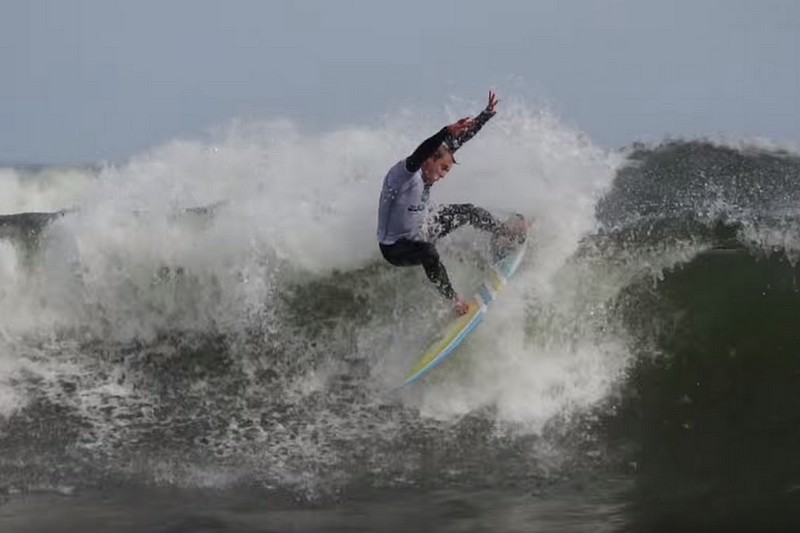 The Ultimate Waterman : L'épreuve de surf en images