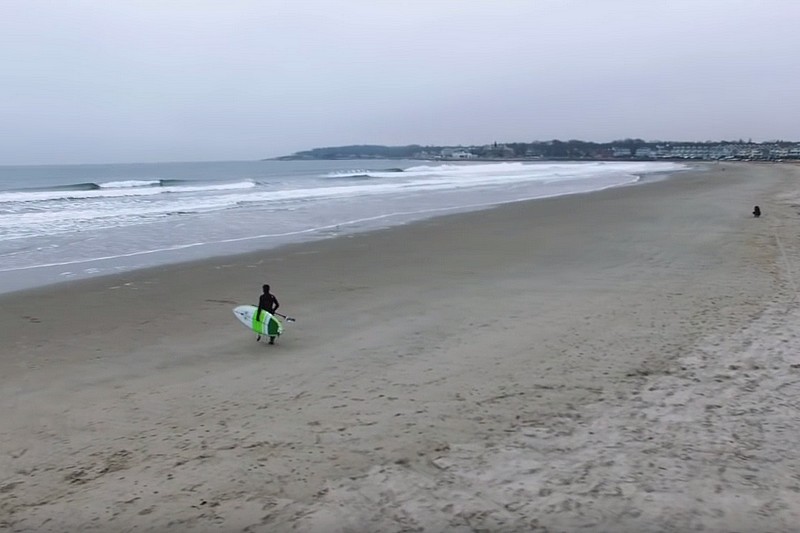 Vidéo : De l’action et un drone à Rhode Island